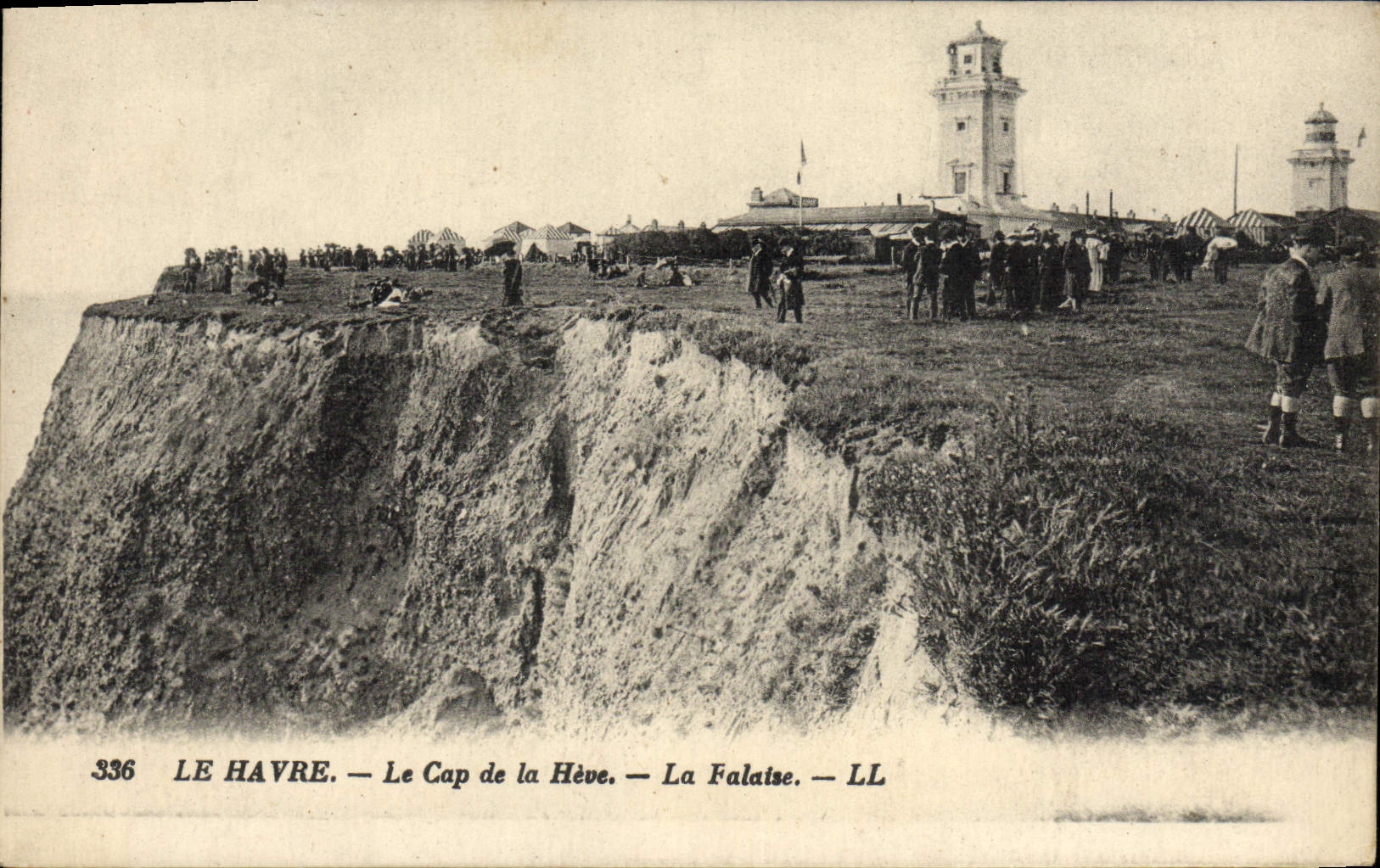POSTAL Le Havre de la VENDIMIA el cabo de Heve Falatse