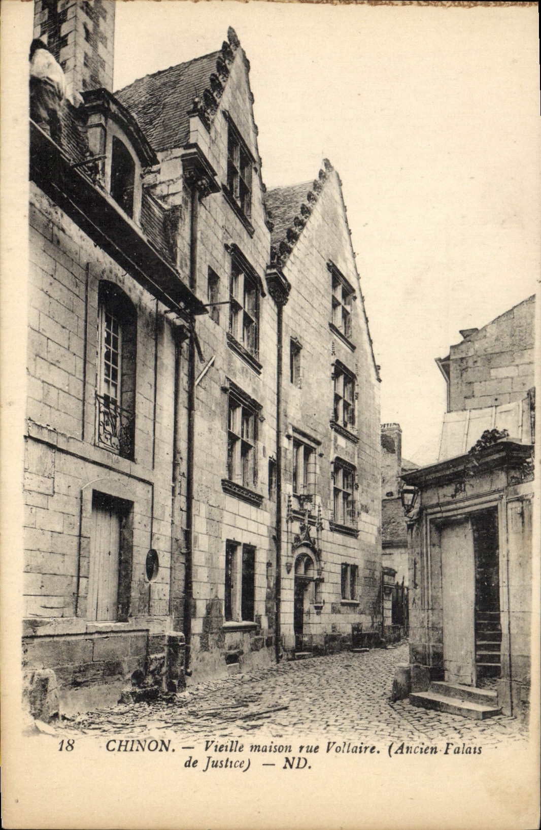 VINTAGE POSTCARD Chinon Old woman House street Voltaire Old law courts