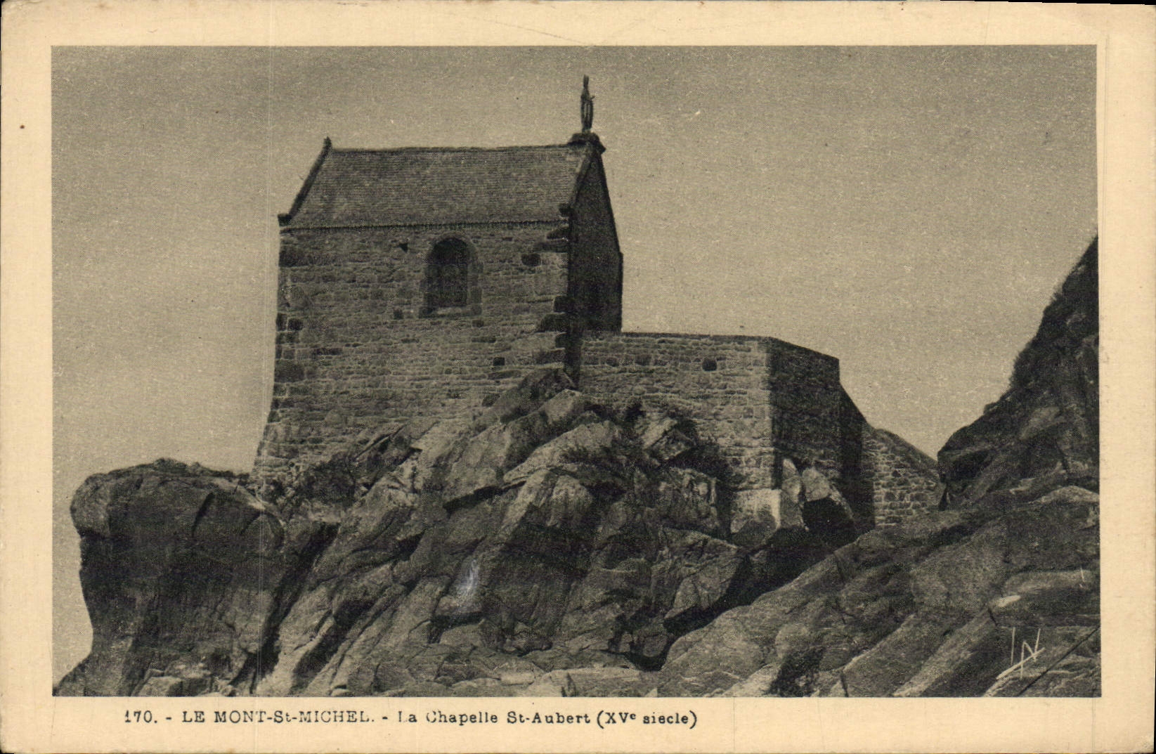 CPA Le Mont Saint Michel La Chapelle Saint Aubert