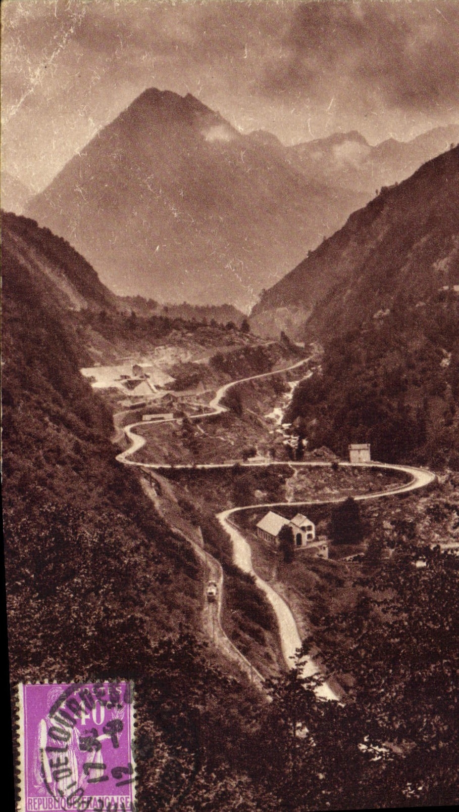VINTAGE POSTCARD Cauterets Route of Pierrefitte has Cauterets the snail