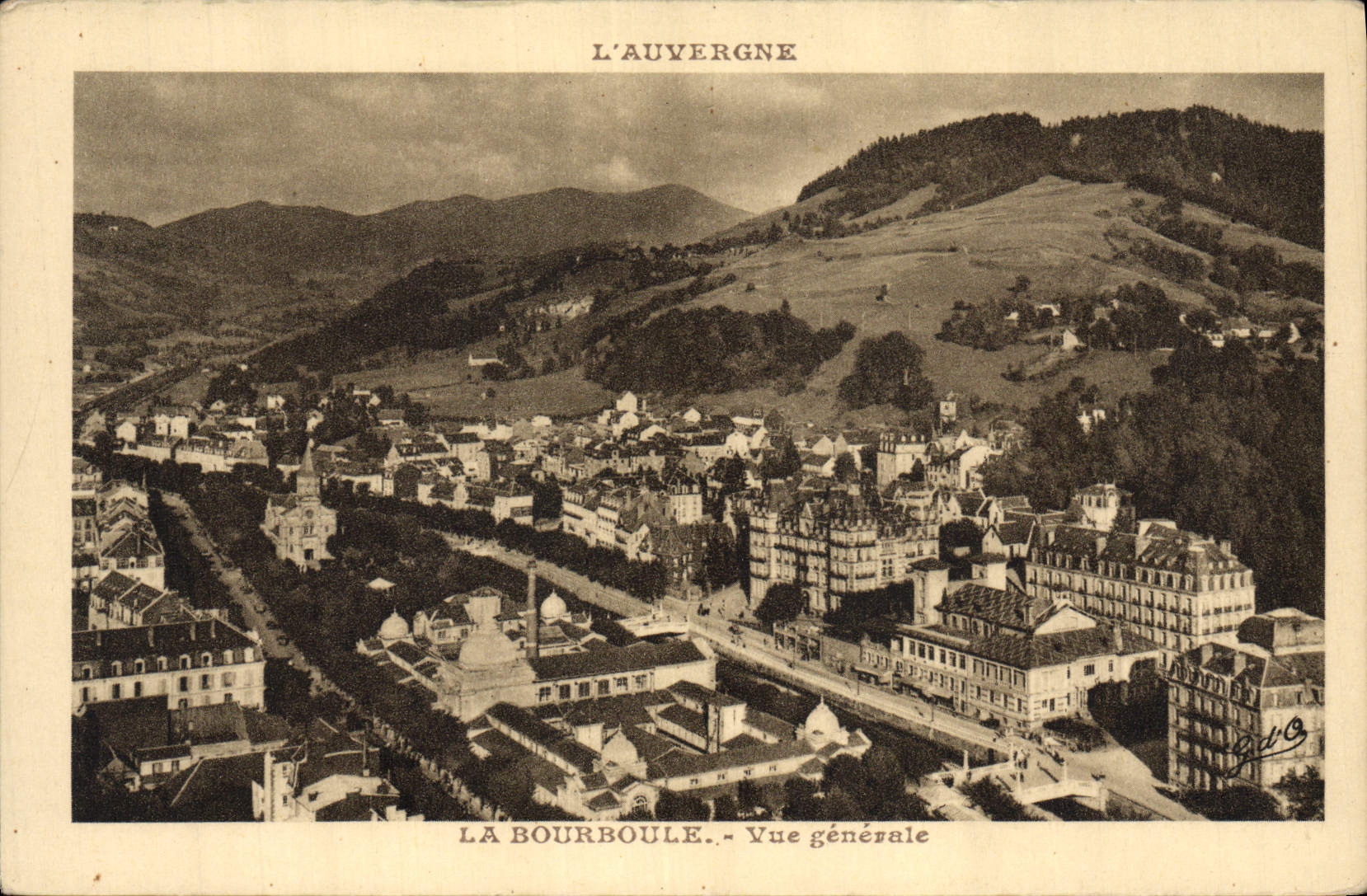 VINTAGE POSTCARD Bourboule View