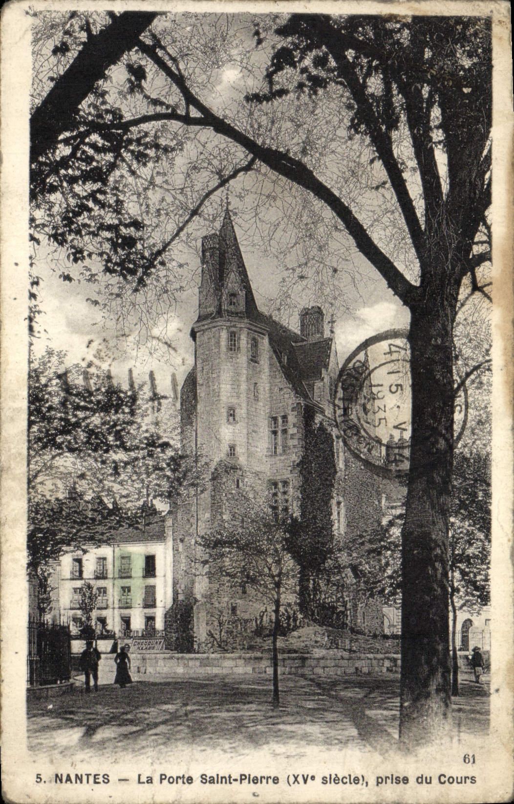 VINTAGE POSTCARD Nantes the Gate Saint Pierre