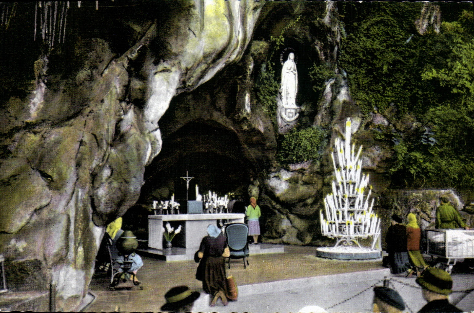 MODERN CARD Heavy the Cave of Massabielle