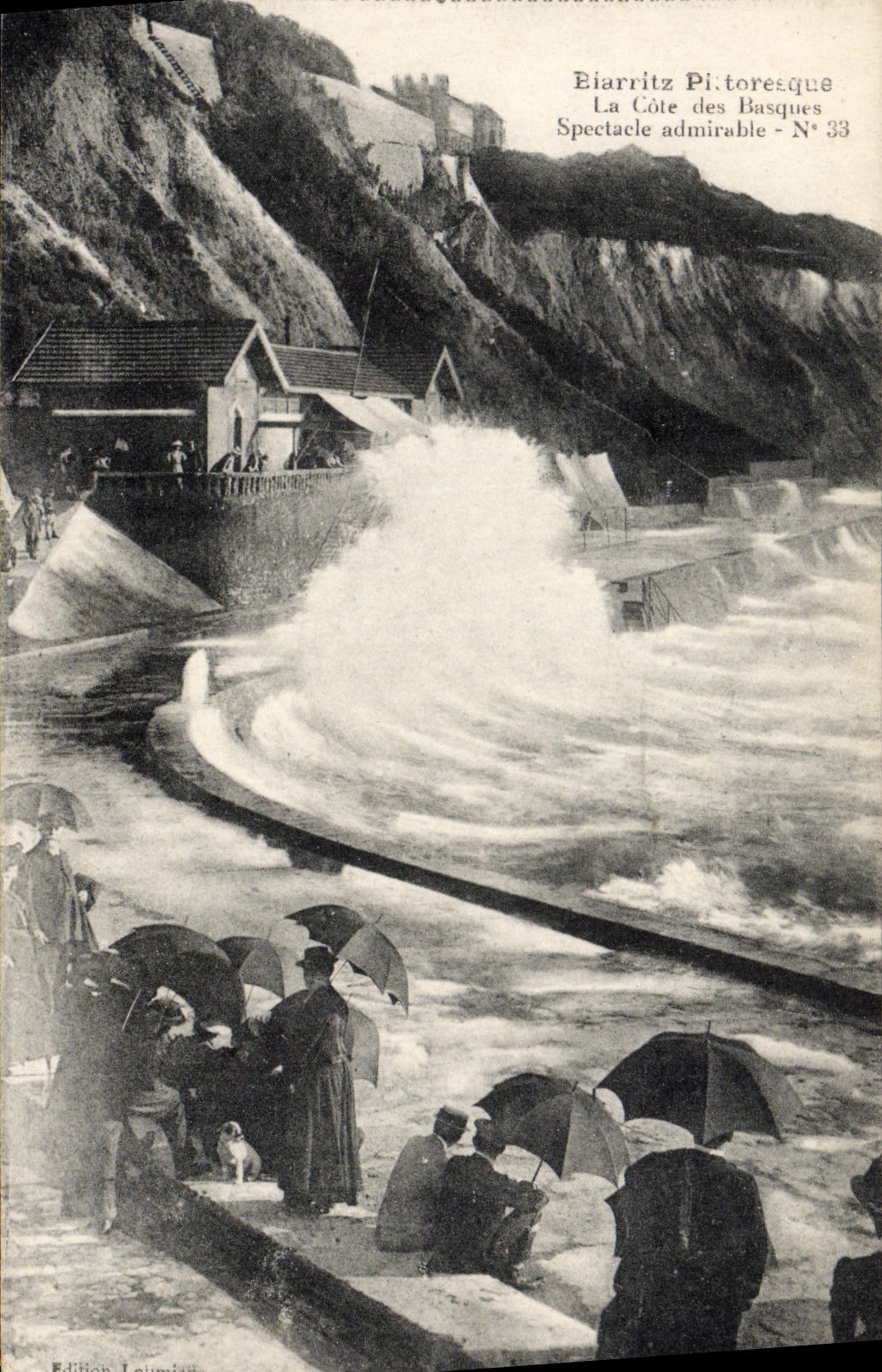 CPA Biarritz Pittoresque La cote des Basques 