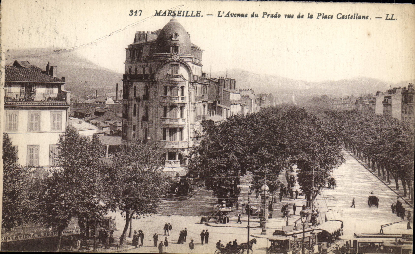 CPA Marseille L'Avenue du Prado Vue de la Place Castellane Tramway