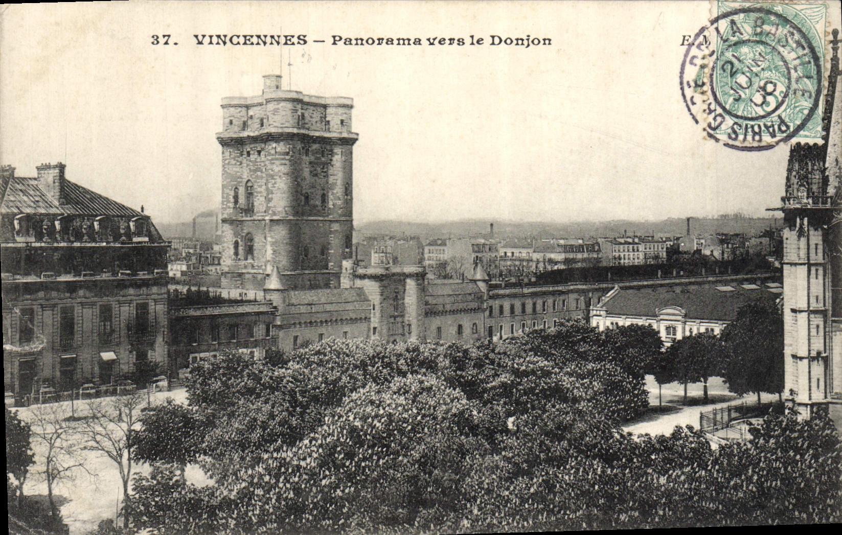 VINTAGE POSTCARD Vincennes Panorama Towards the Keep
