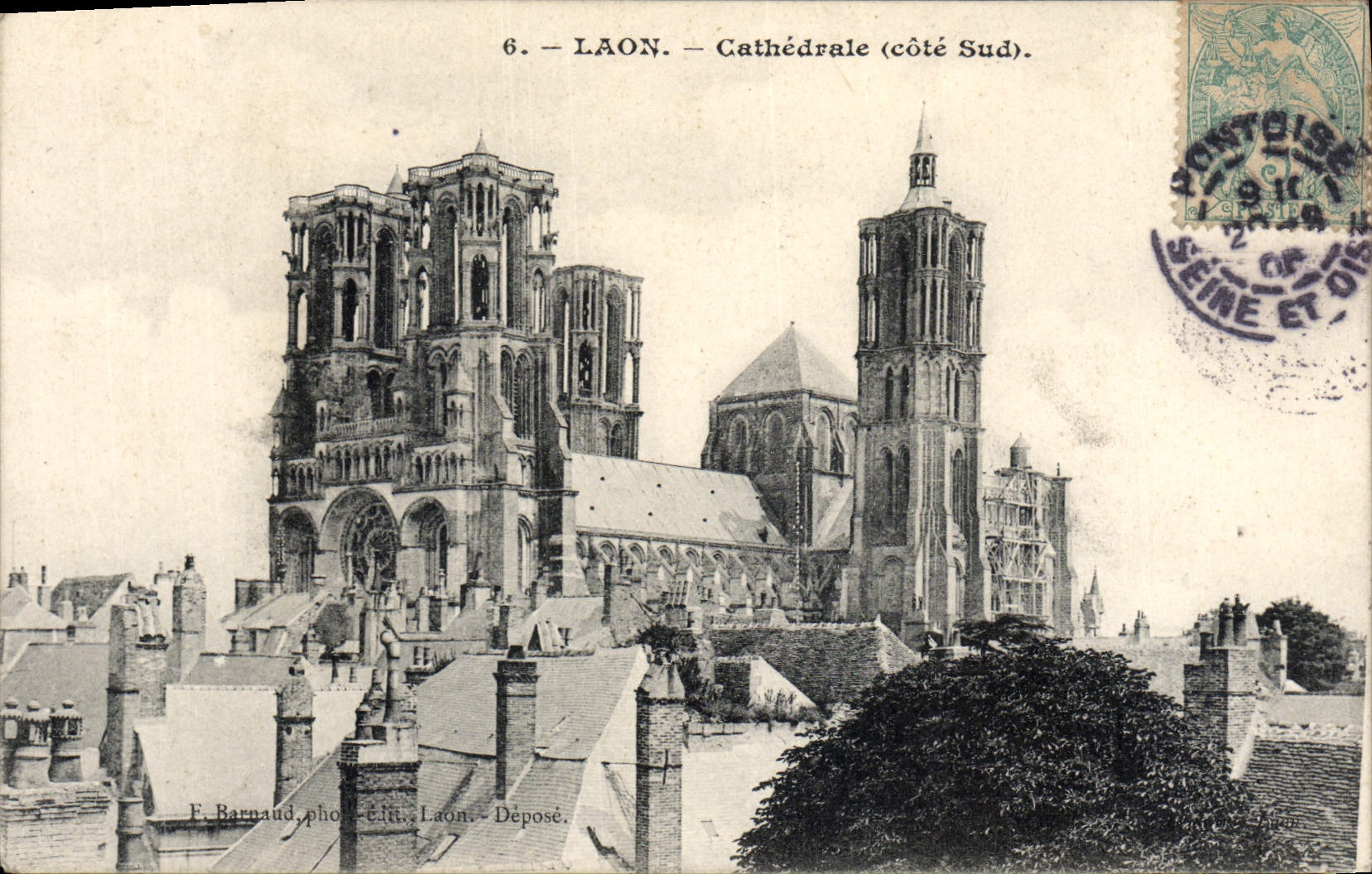 VINTAGE POSTCARD Laon Cathedral
