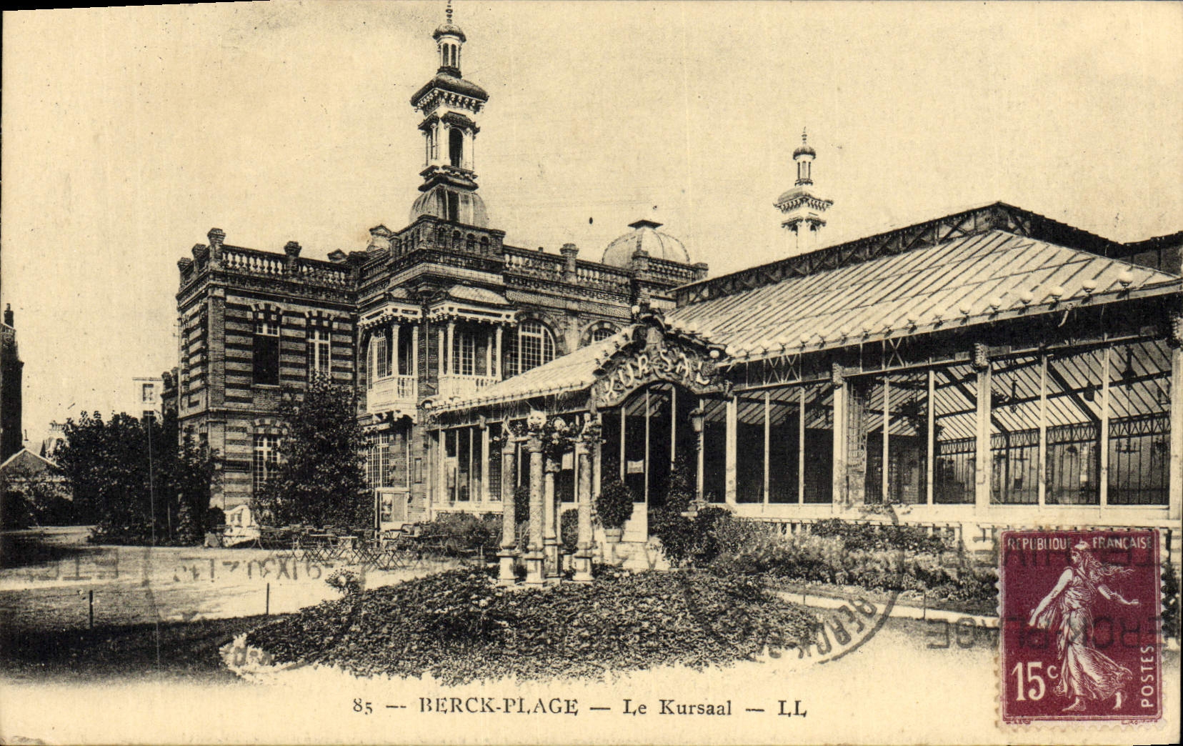 VINTAGE POSTCARD Berck Beach Kursaal