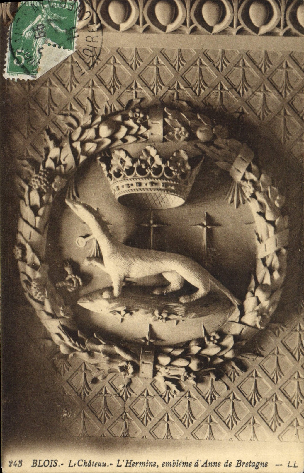 CPA Blois Le Chateau L'Hermine embleme d'Anne de Bretagne 