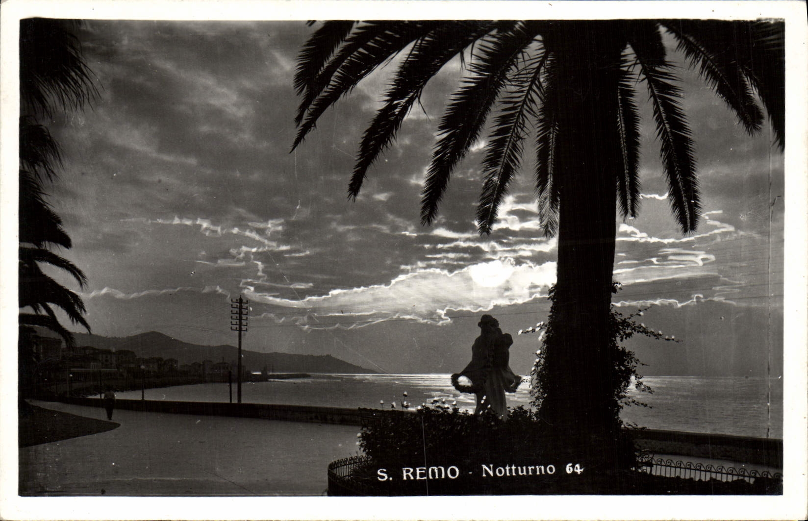 POSTAL San Remo Notturno de la VENDIMIA