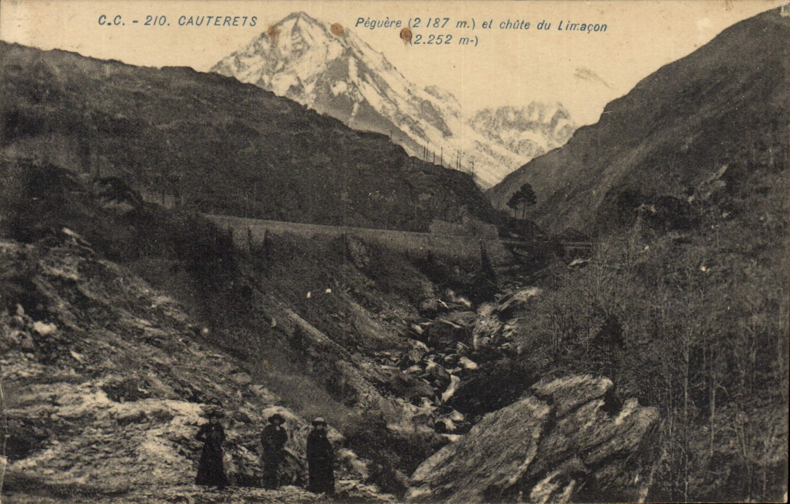 VINTAGE POSTCARD Cauterets Peguere and falls of the Snail