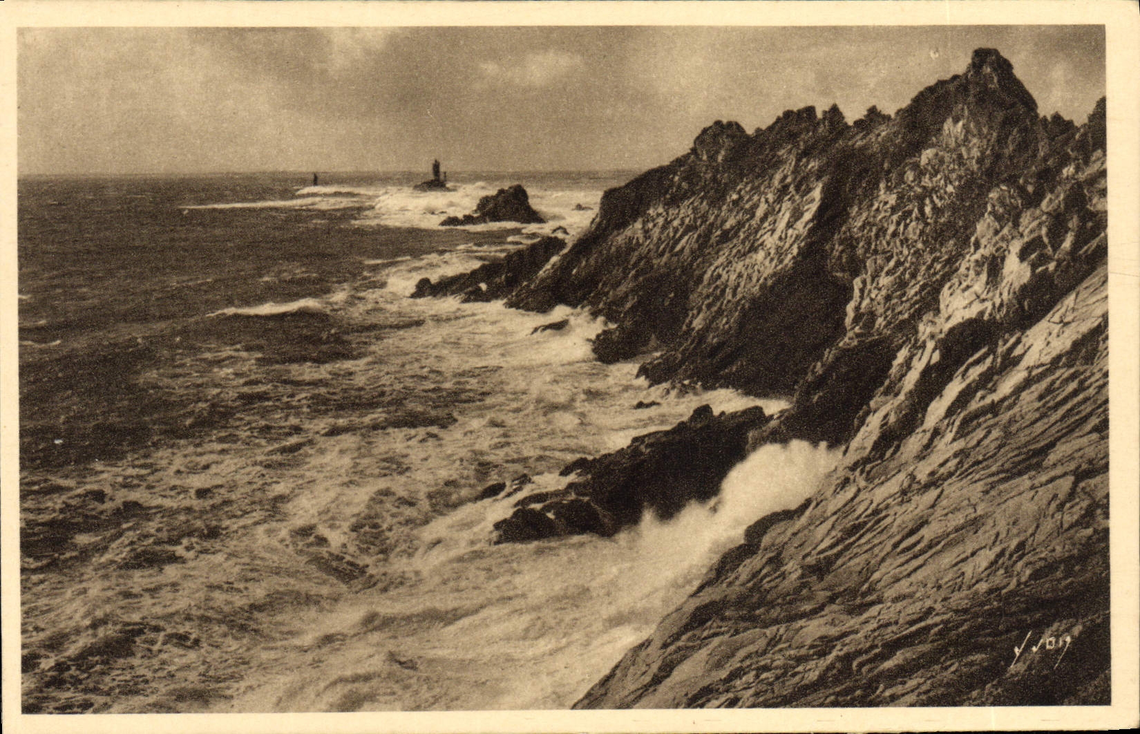 VINTAGE POSTCARD Point Of the Strong current Of Center the Spur by Heavy sea