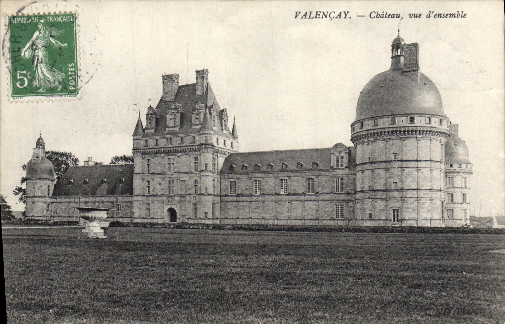 Cuadro total del castillo de Valencay de la POSTAL de la VENDIMIA