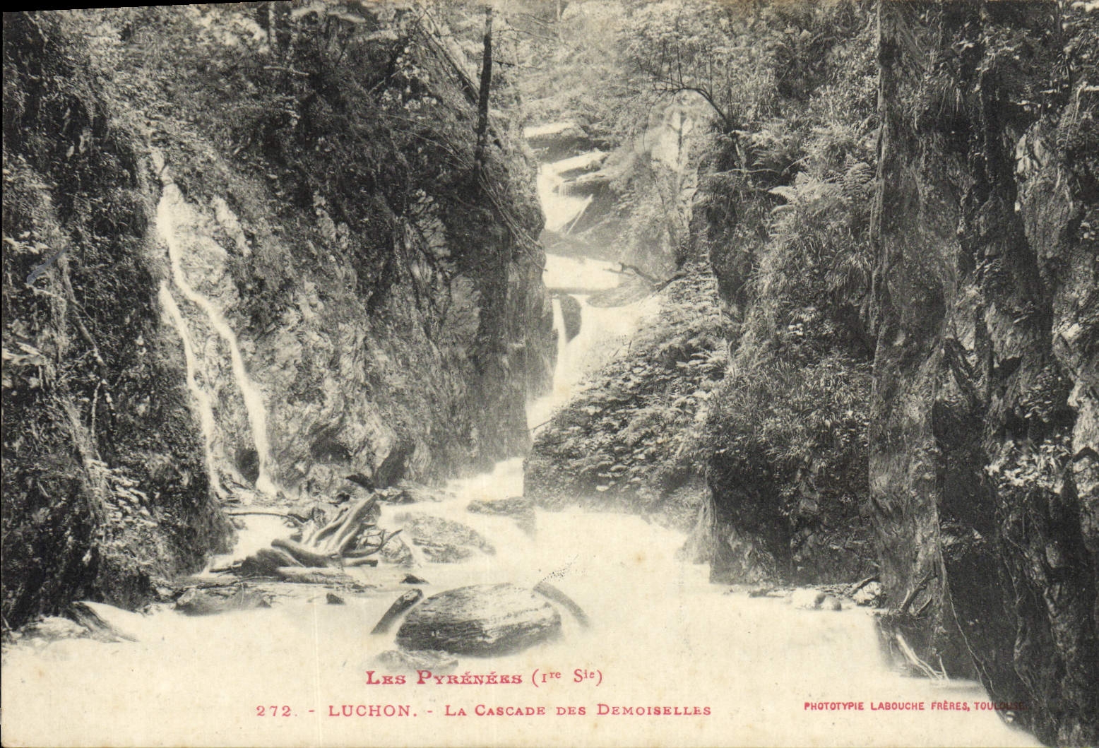 VINTAGE POSTCARD Luchon the Cascade of the Young ladies