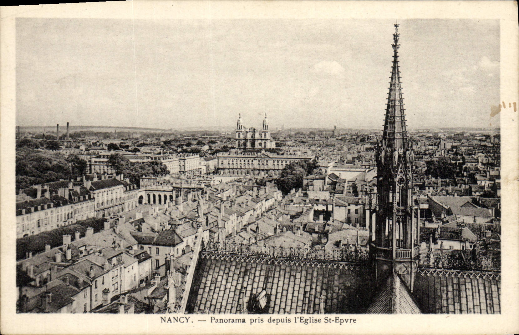 CPA Nancy Panorama pris depuis l'Eglise St Epvre