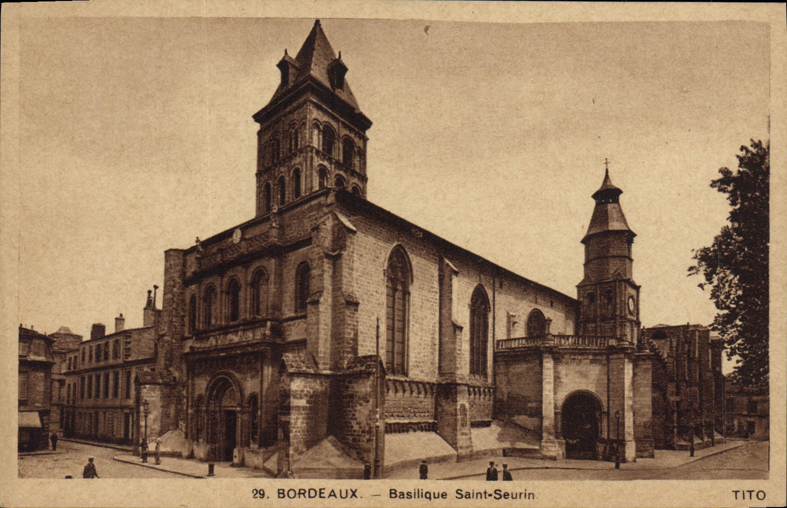 CPA Bordeaux Basilique Saint Seurin