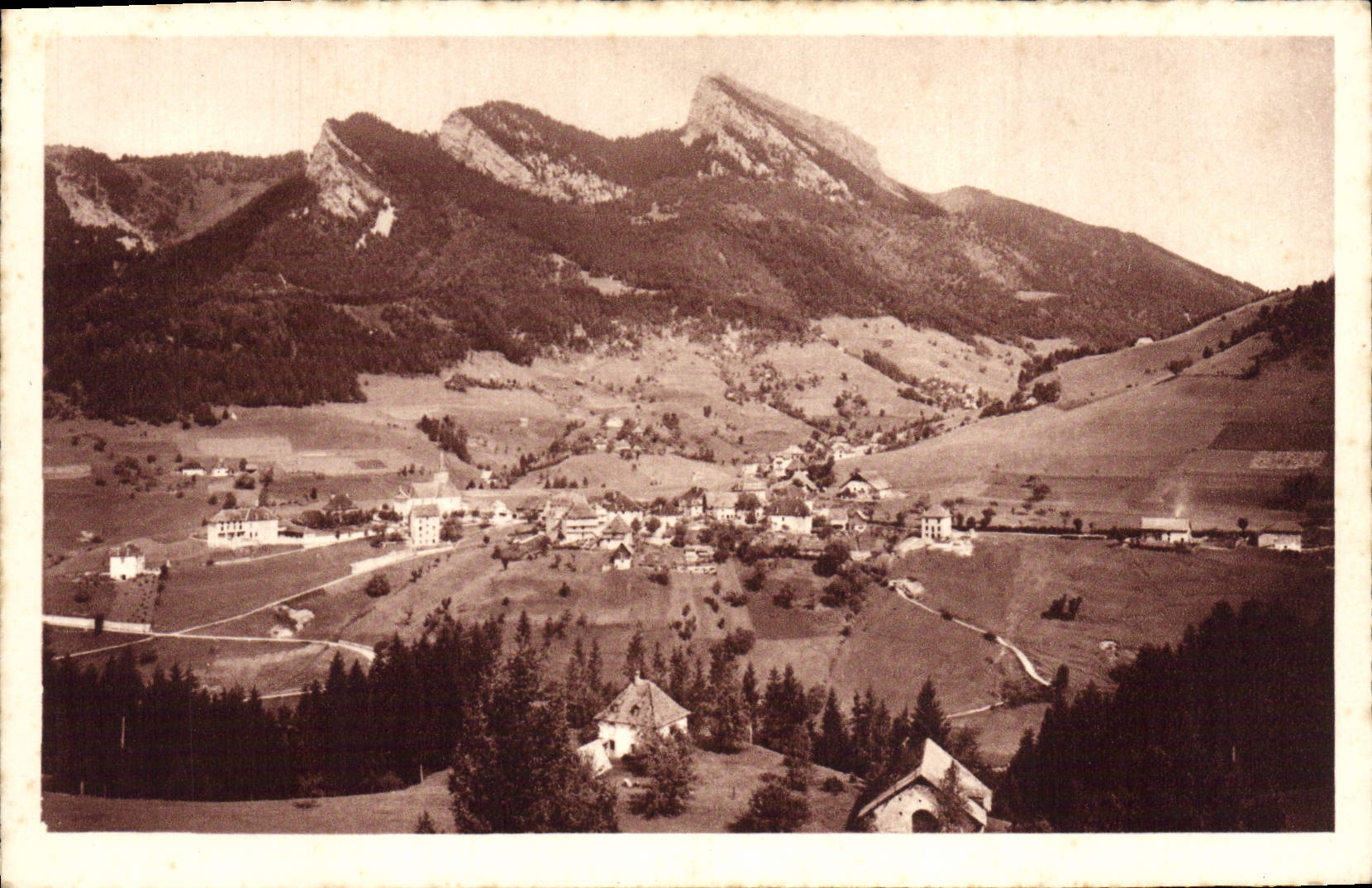 VINTAGE POSTCARD Saint Pierre De Chartreuse View