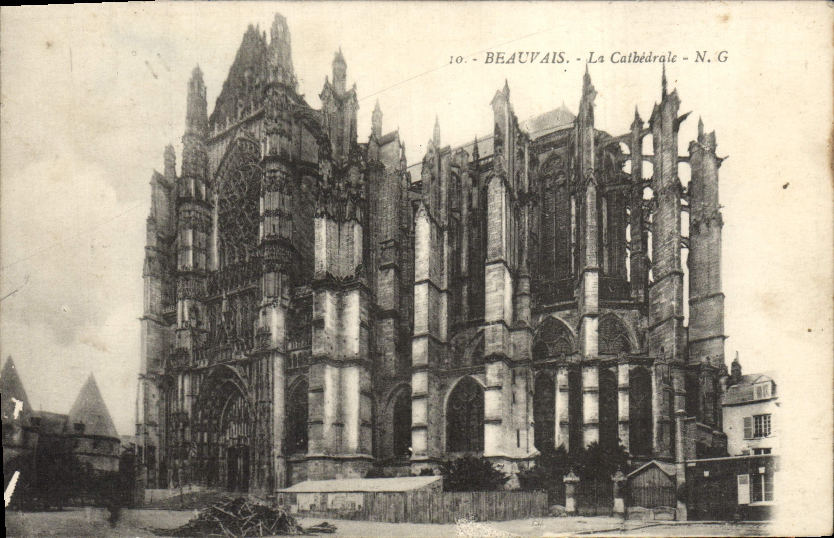 CPA Beauvais Le Cathedrale