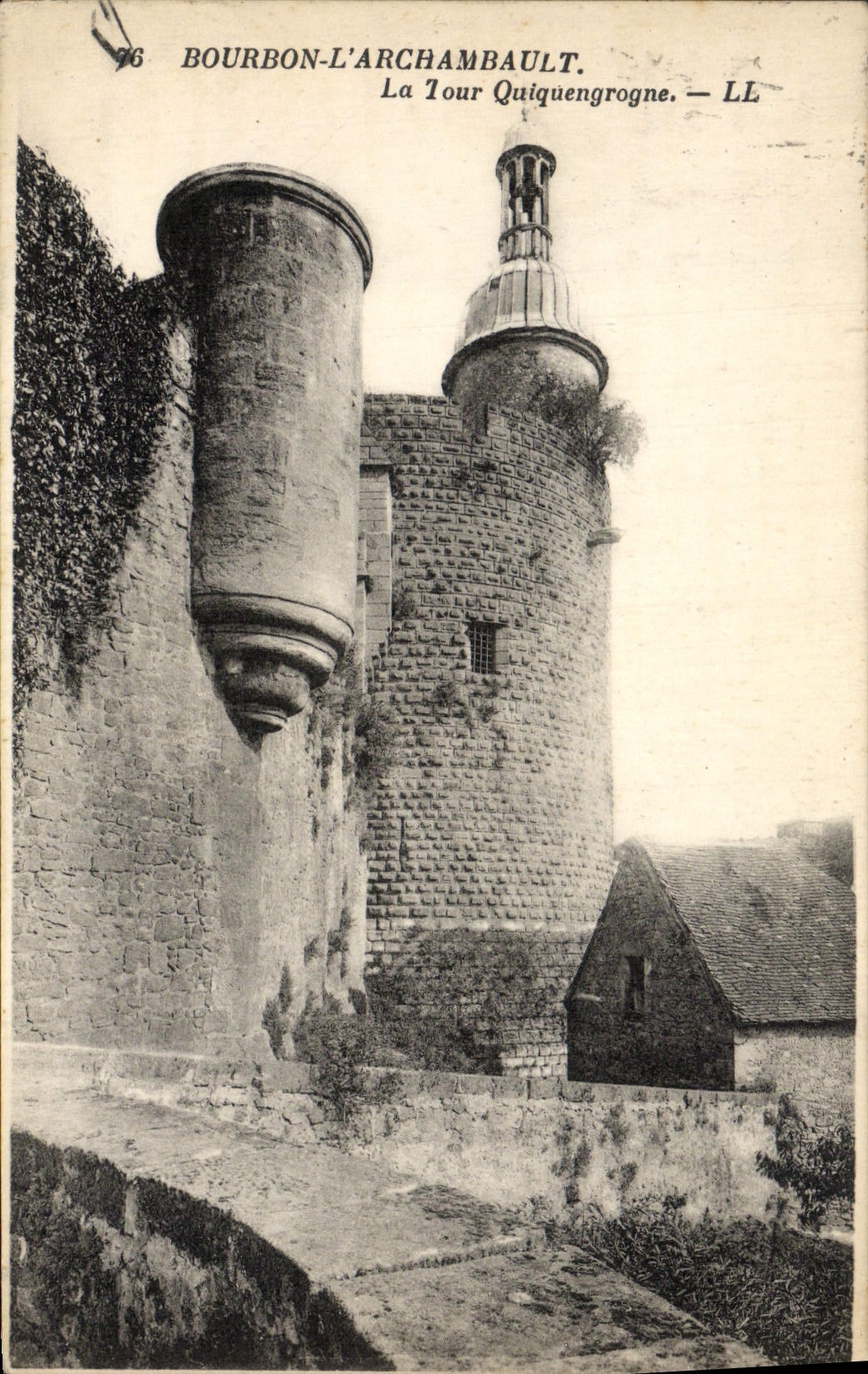 CPA Bourbon L'Archambault La Tour Quinquengrogne