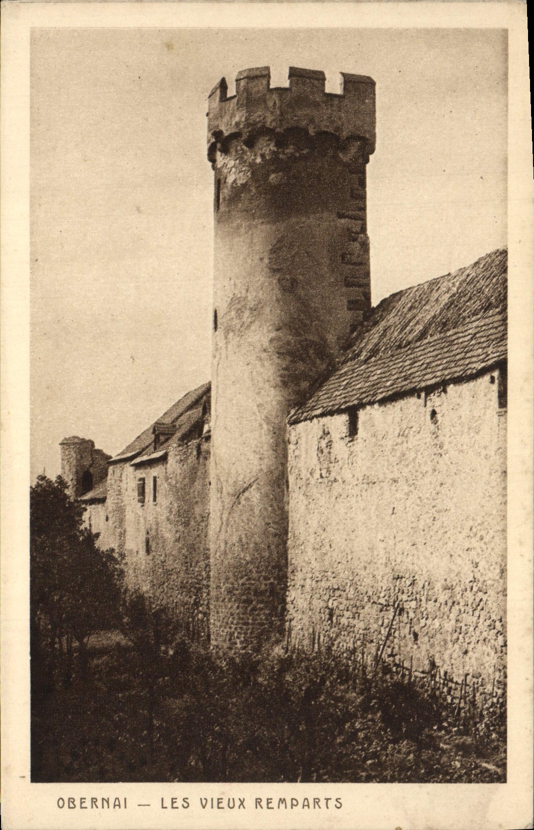 VINTAGE POSTCARD Obernai Old Walls