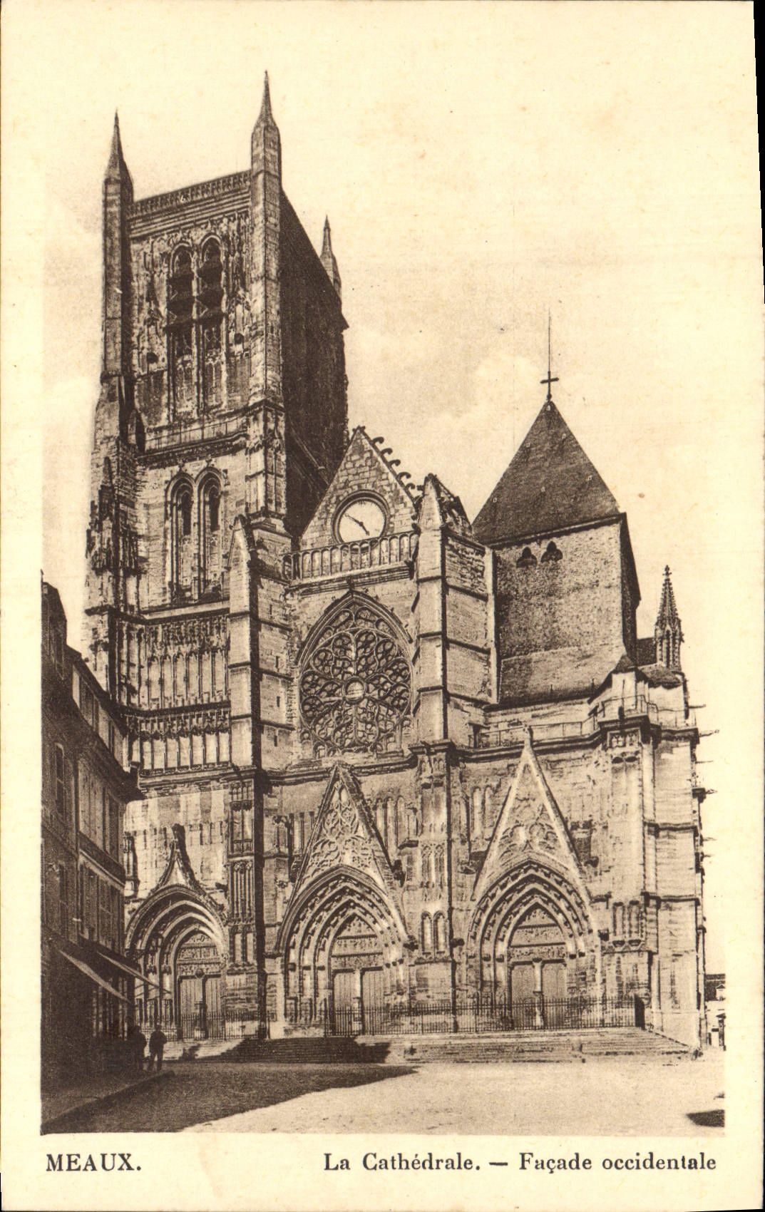 POSTAL Meaux de la VENDIMIA el ataque frontal occidental de la catedral