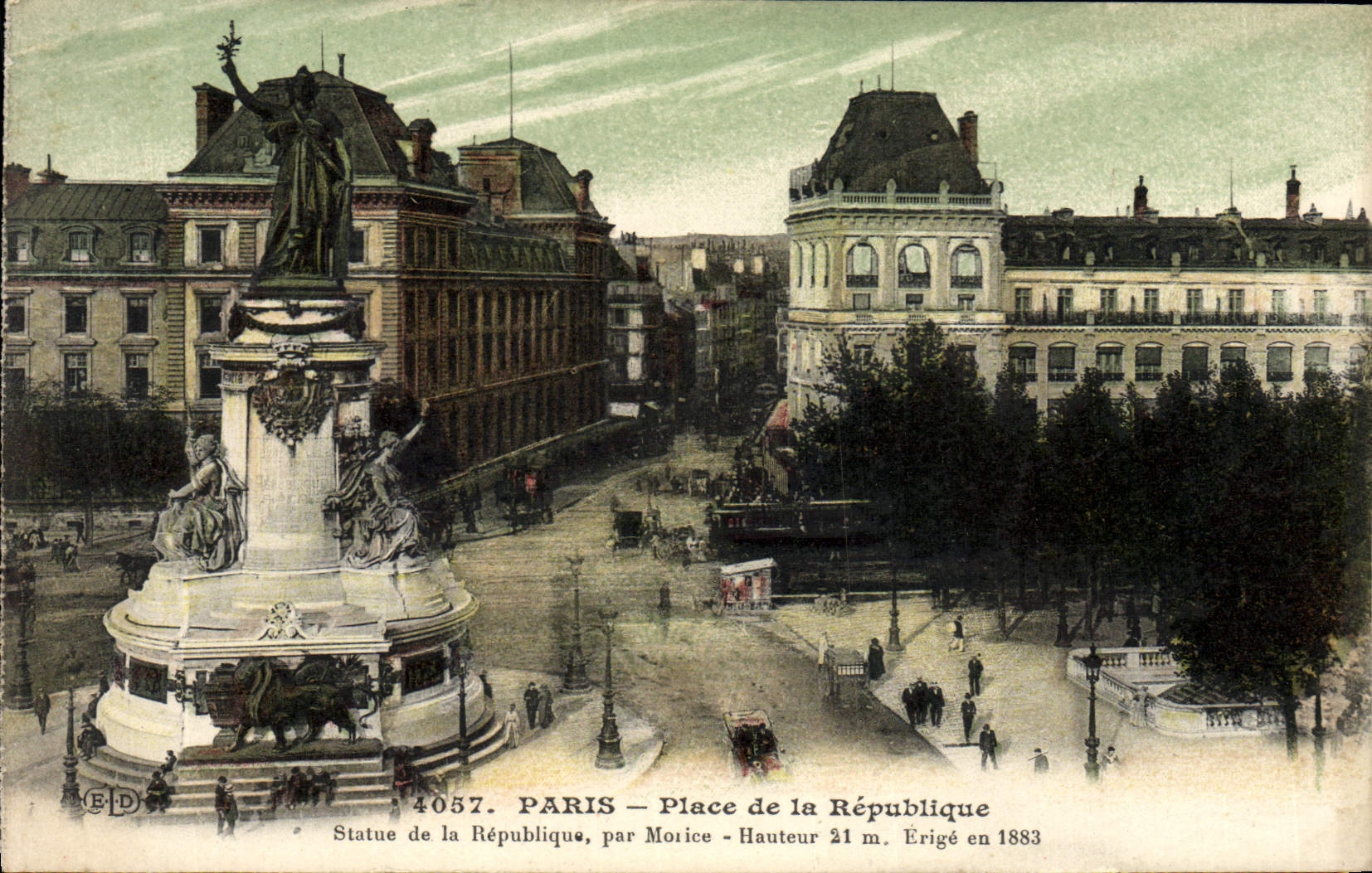 CPA Paris Place de la Republique Lion