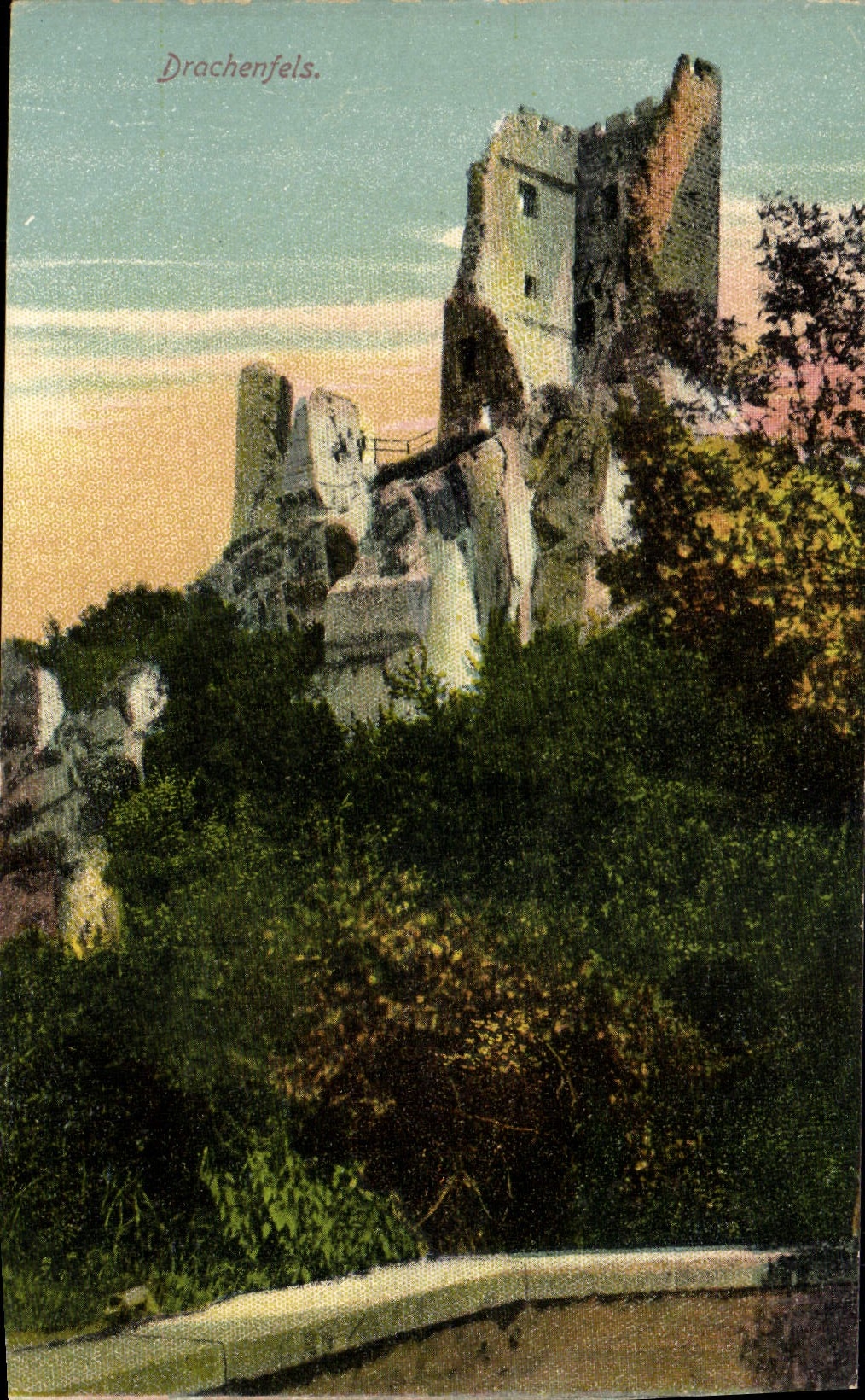 VINTAGE POSTCARD Drachenfels