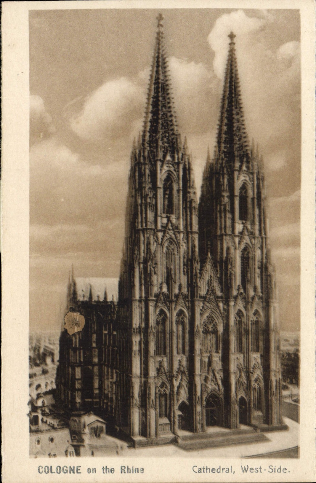 VINTAGE POSTCARD Cologne one the Rhine Cathedral West Side