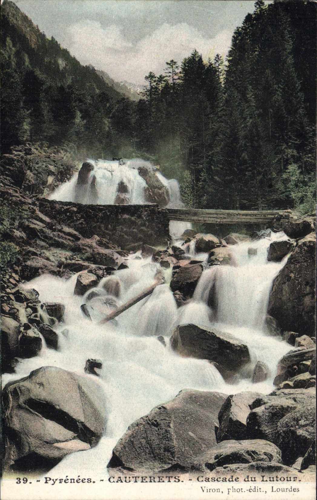 VINTAGE POSTCARD Cauterets Cascades of Lutour