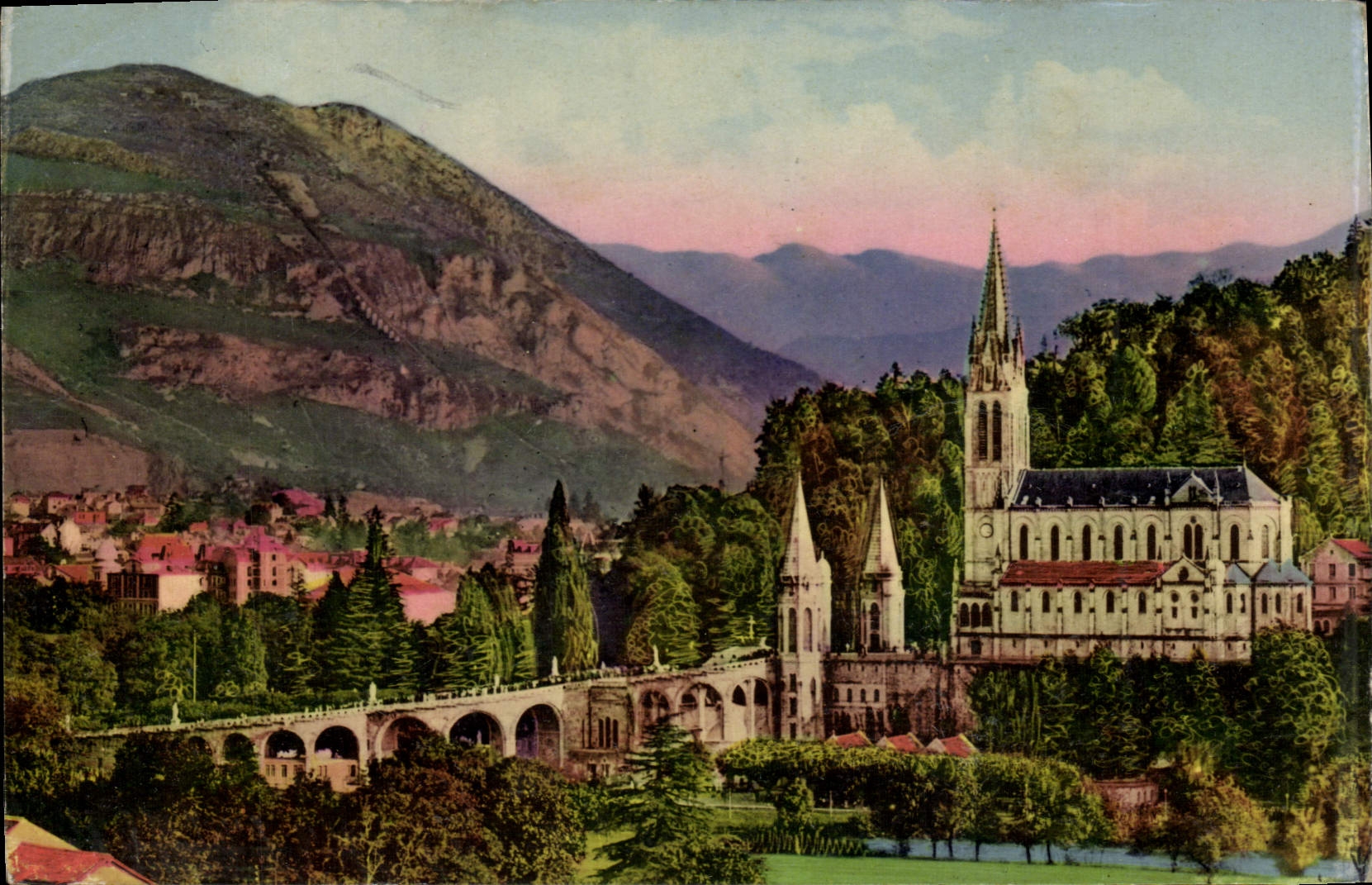 POSTAL de la VENDIMIA pesada la basílica