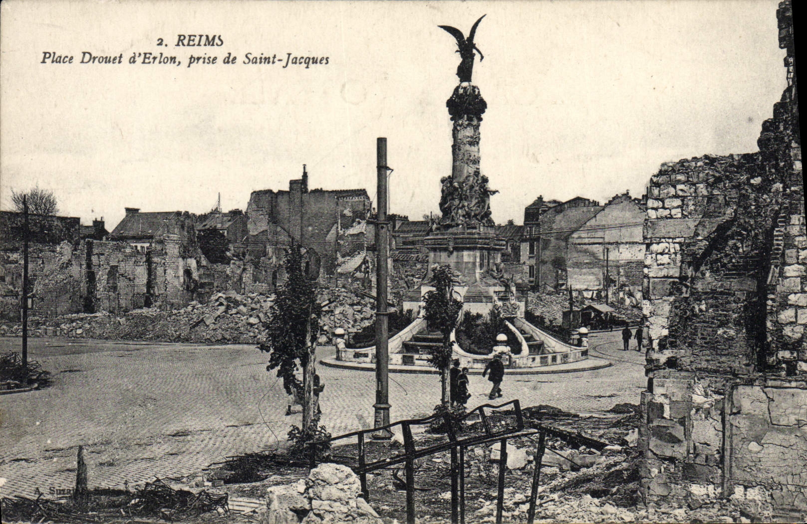 CPA Reims Place Drouet d'Erlon prise de Saint Jacques Militaria