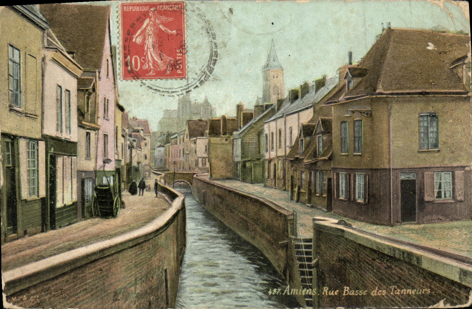 VINTAGE POSTCARD Amiens Low Street of the Tanners