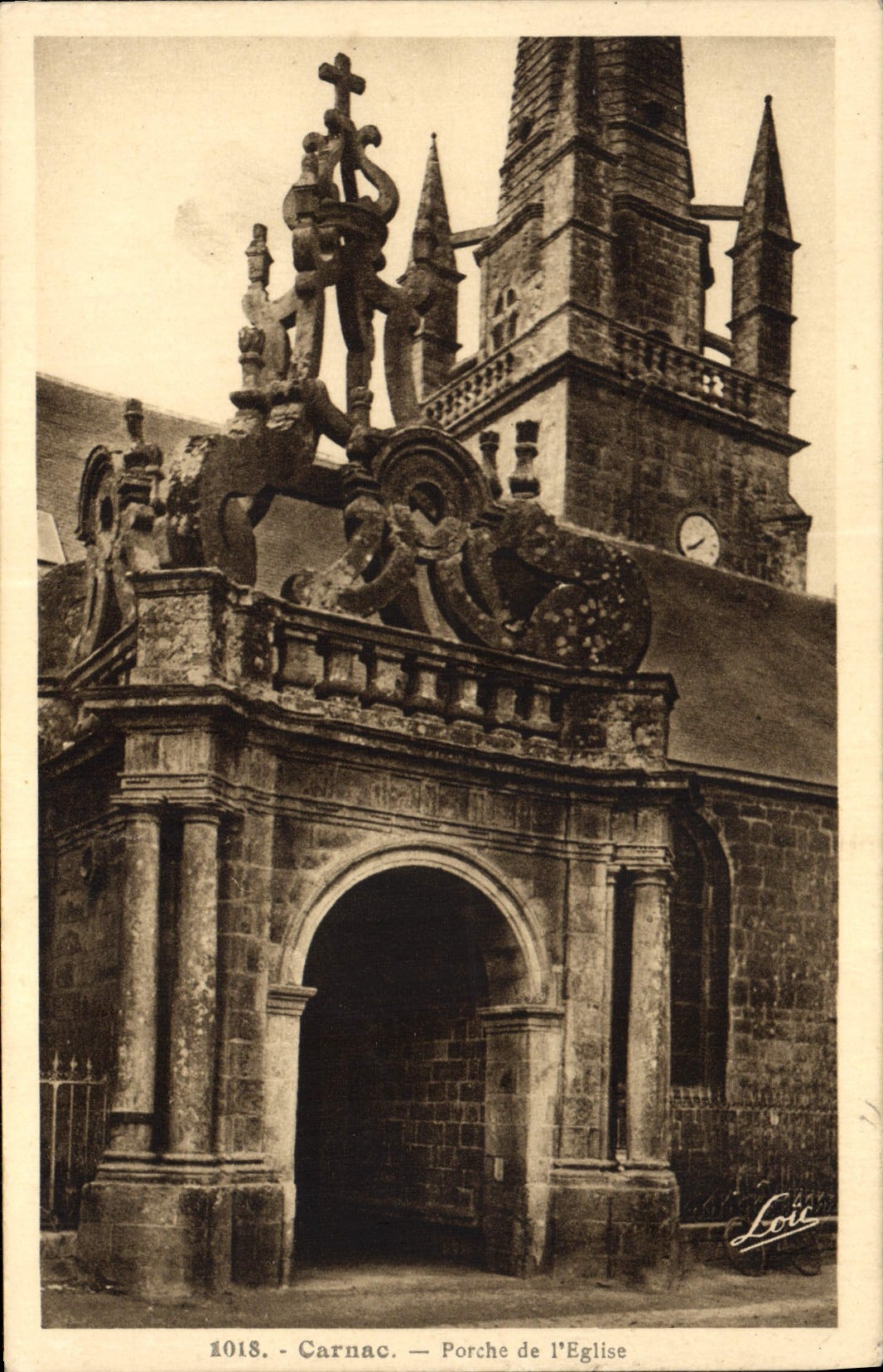 VINTAGE POSTCARD Carnac Porch of the Church