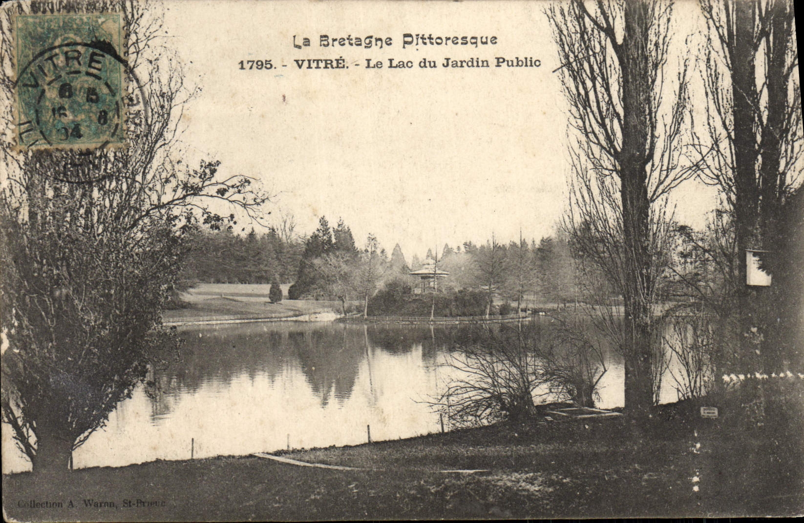 VINTAGE POSTCARD Pane the Lake of Public garden