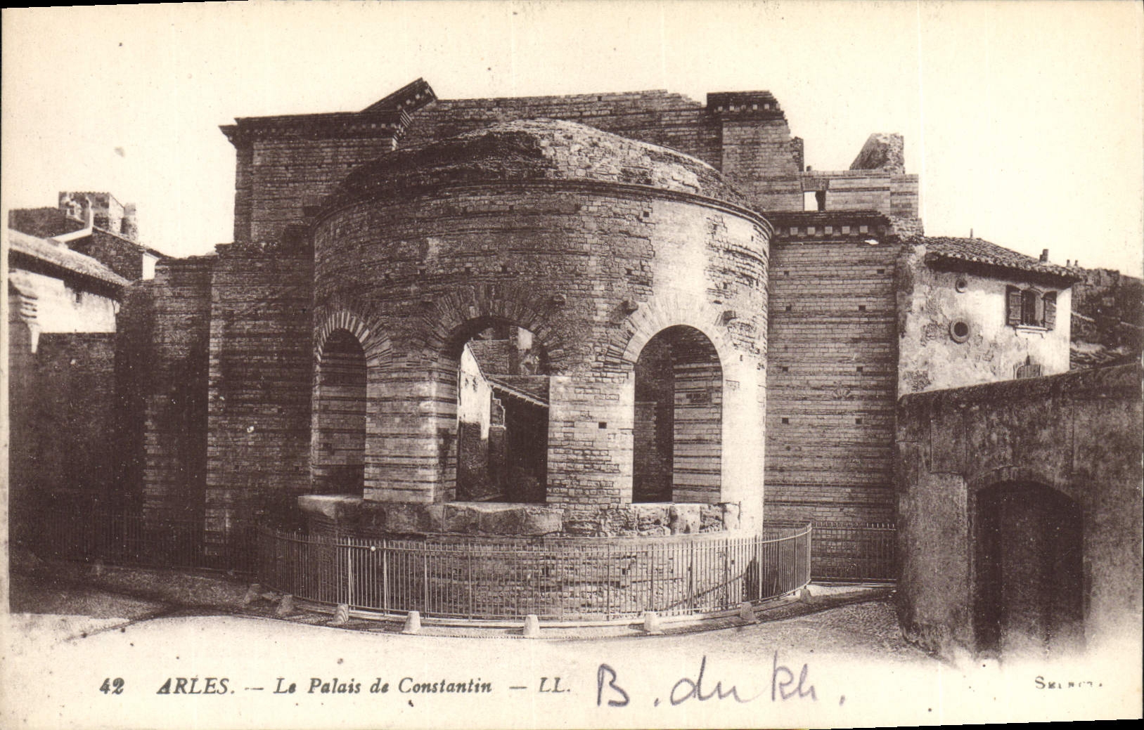VINTAGE POSTCARD Arles the Palate of Constantin