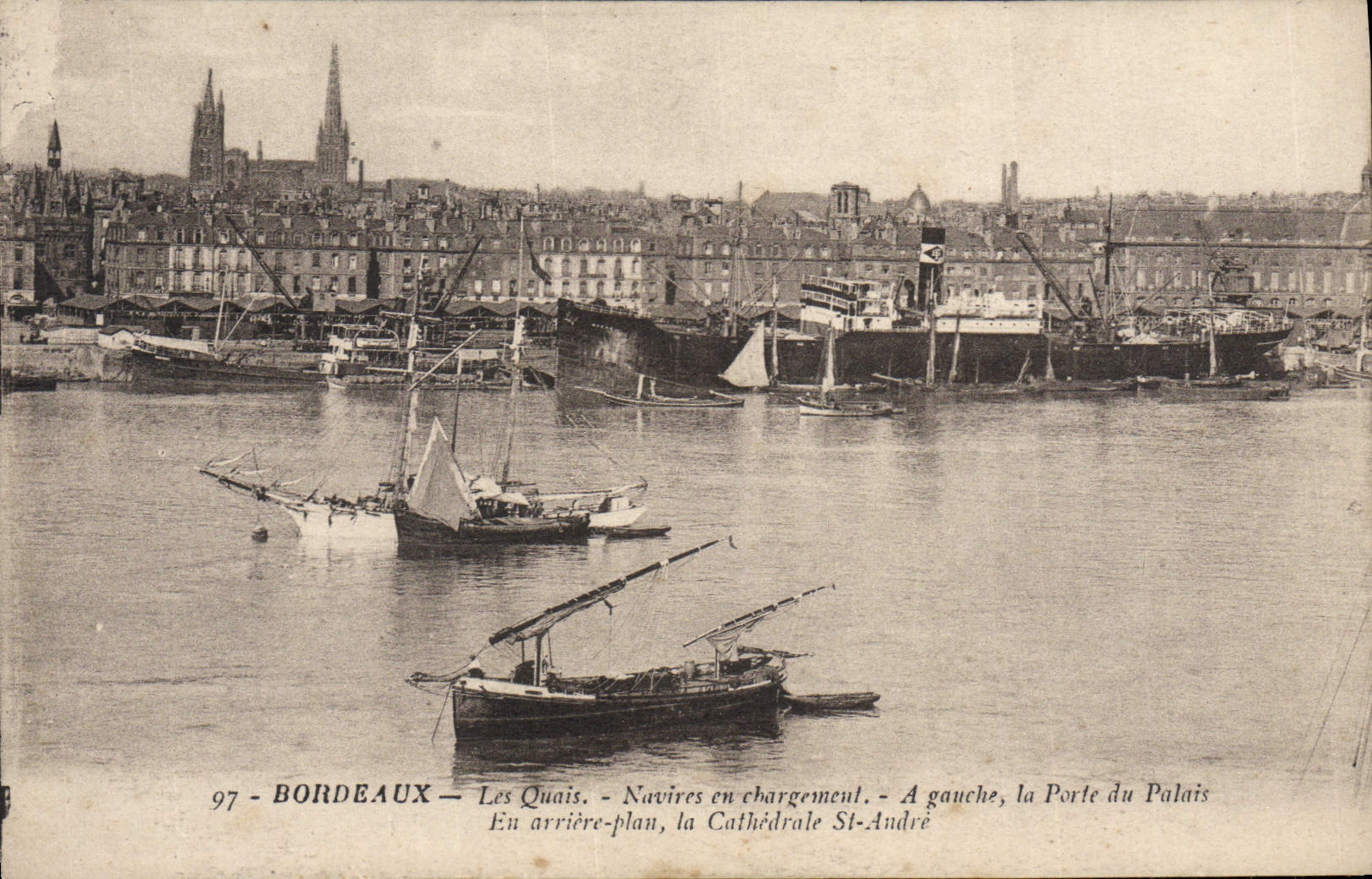 VINTAGE POSTCARD Bordeaux the Quays Ships in loading Carries Palate Cathedral Saint Andre Bateaux