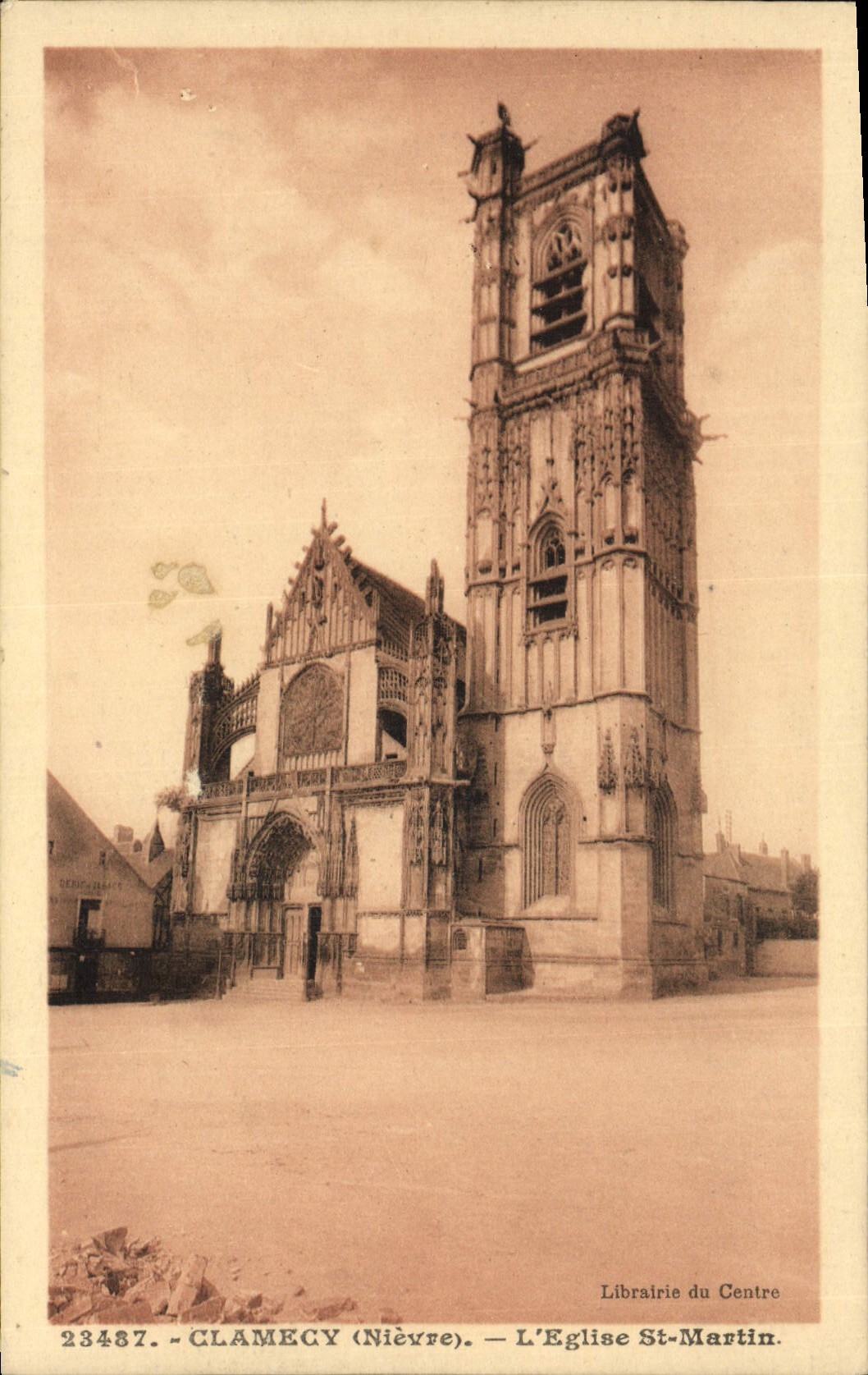 VINTAGE POSTCARD Clamecy the Church St Martin