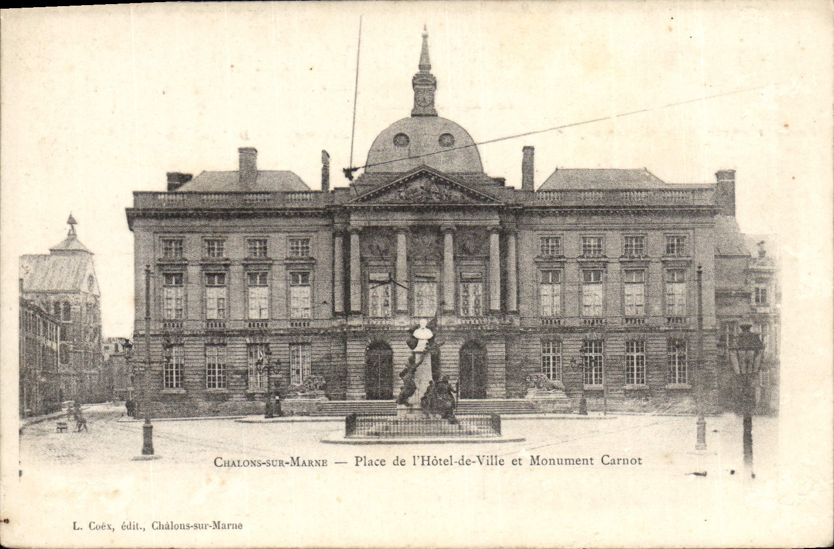 VINTAGE POSTCARD Chalons on the Marne Places Town hall and Monument Carnot