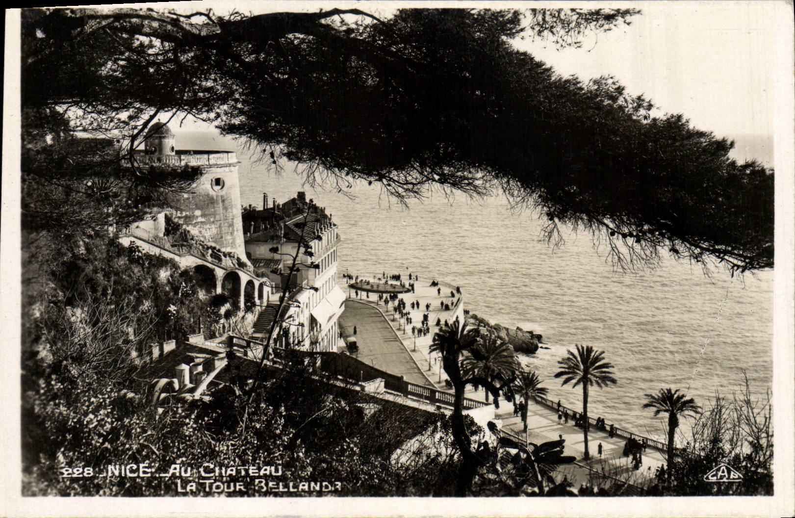CPA Nice Au Chateau La Tour Belland