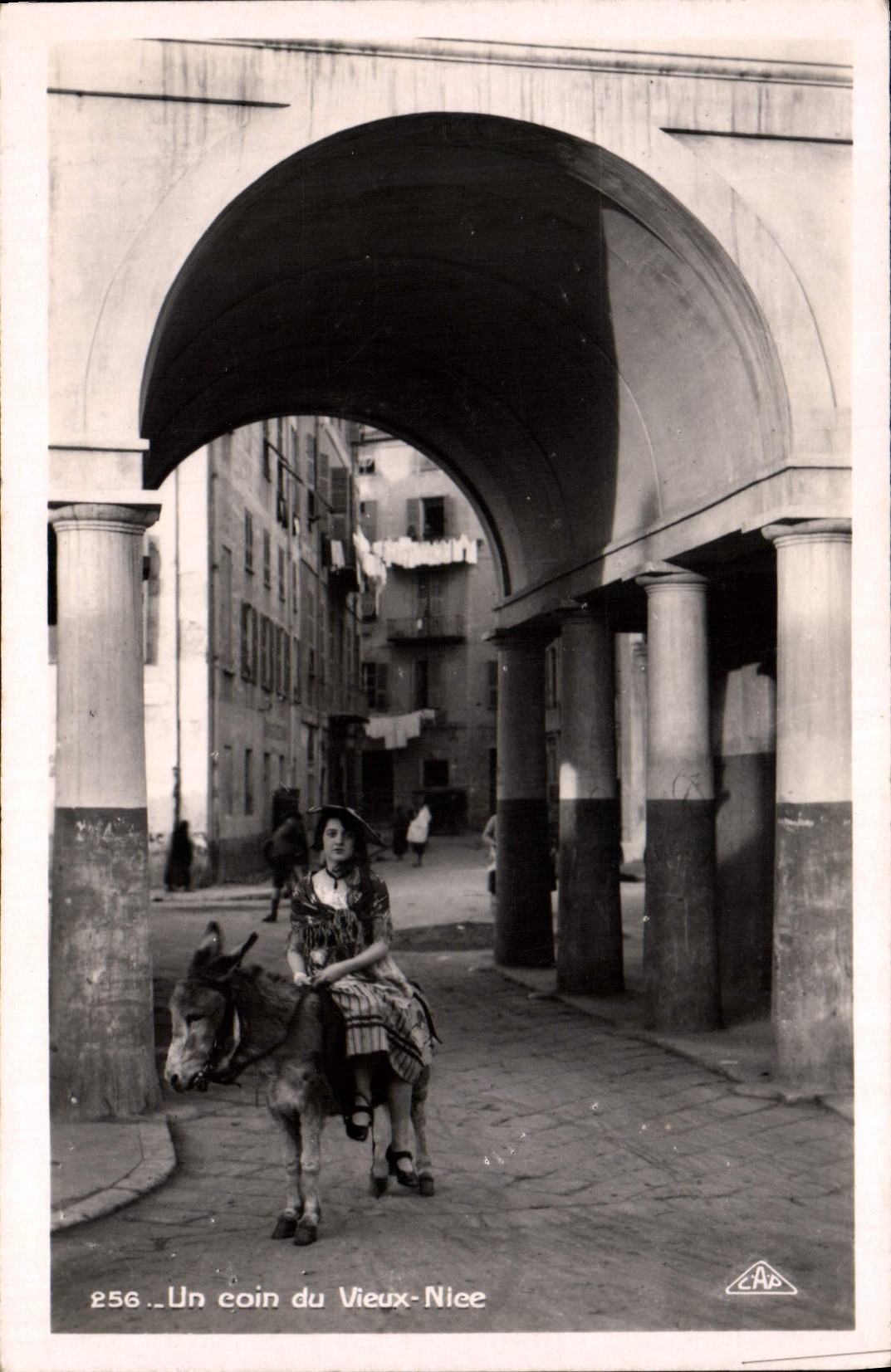 CPA Un Coin Du Vieux Nice Ane Mule Femme Folklore