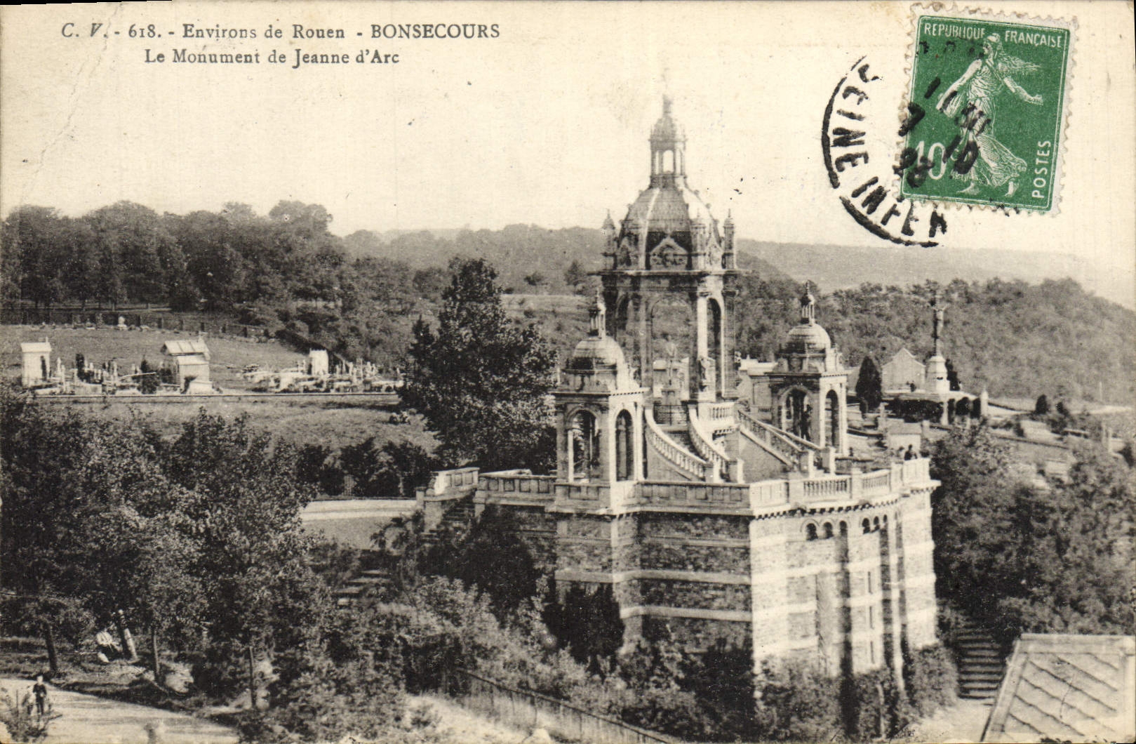 CPA Environs De Rouen Bonsecours Le Monument de Jeanne d'Arc