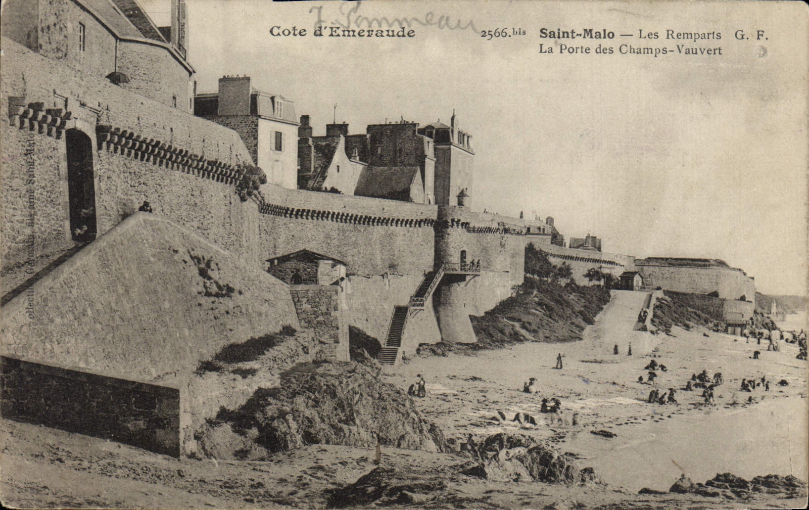 CPA Saint Malo Les Remparts 
