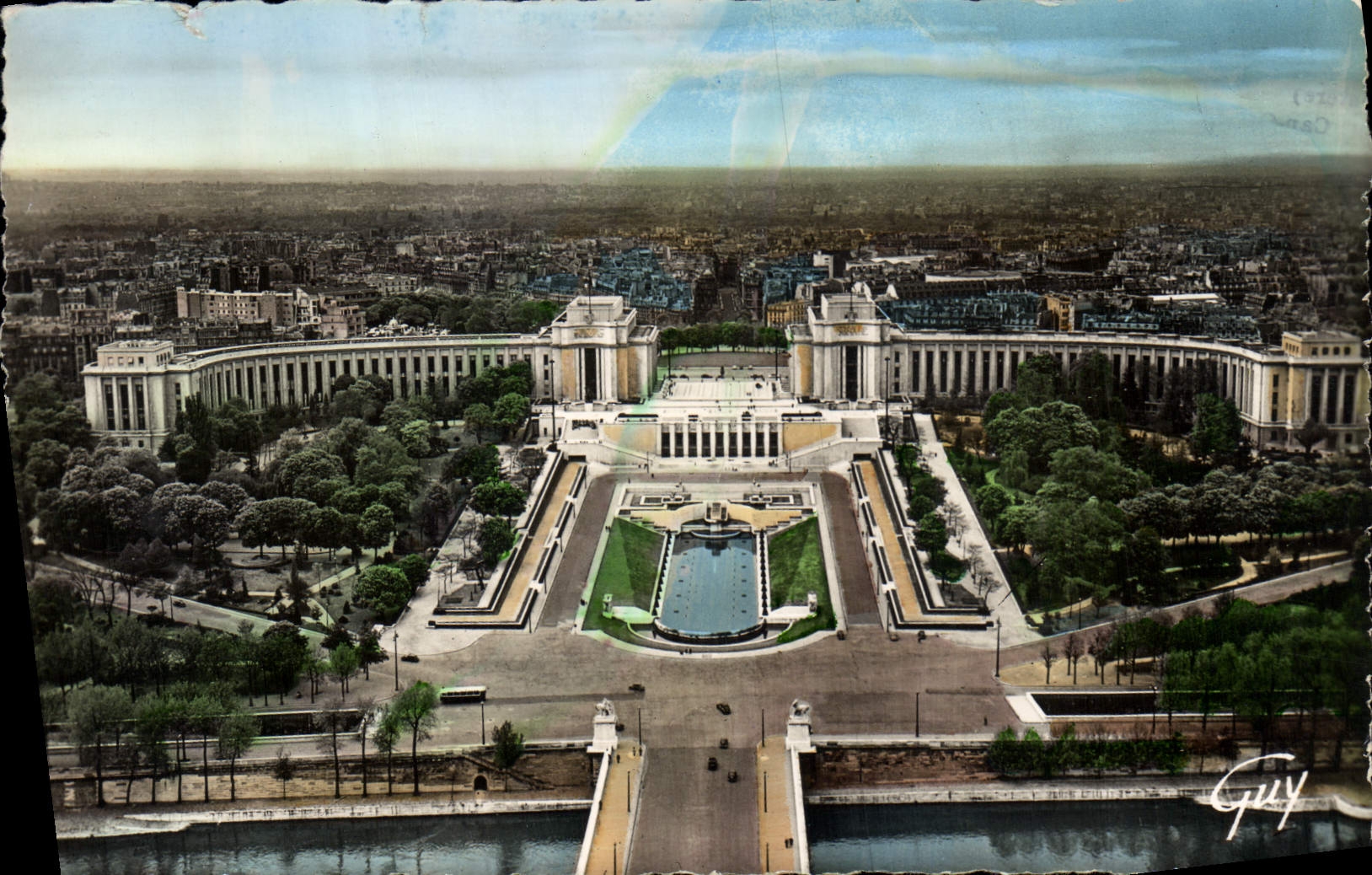 CPM Paris Vue generale du palais de Chaillot 