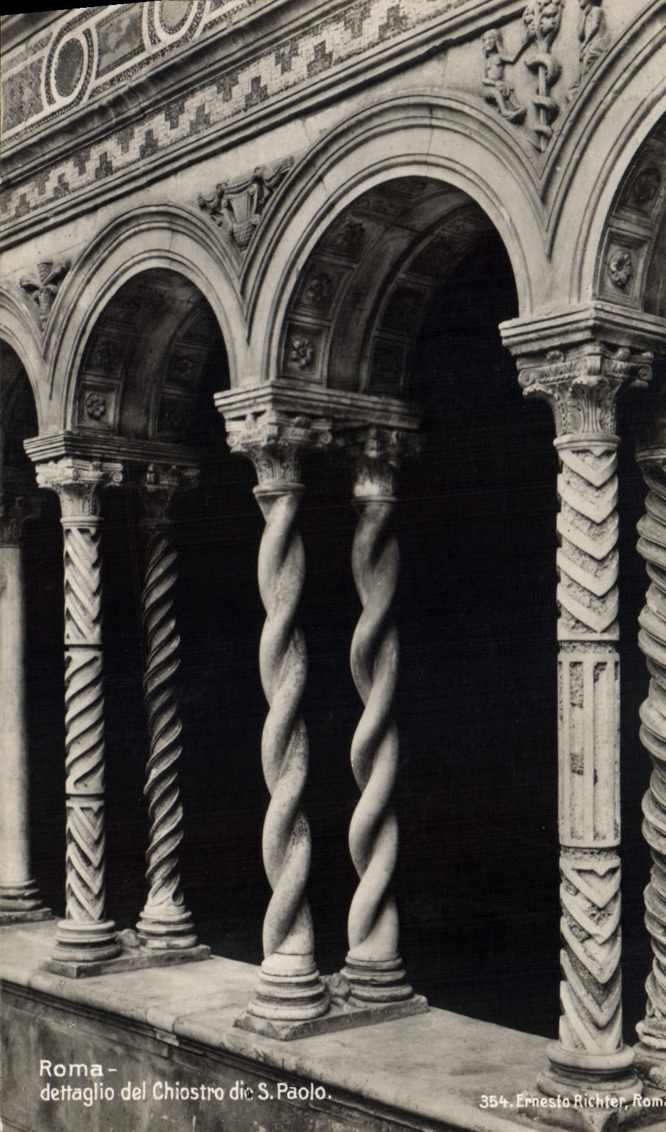 Dettaglio del Chiostro S dic Pablo de Roma de la POSTAL de la VENDIMIA
