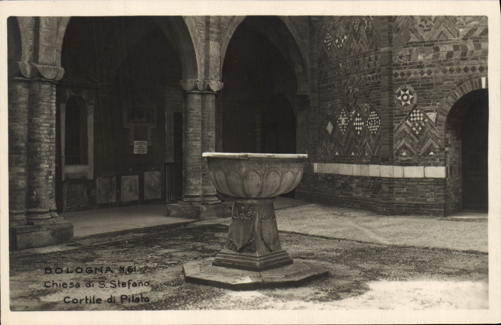 CPA Bologna Chiesa di Stefano Cortile di Pilato