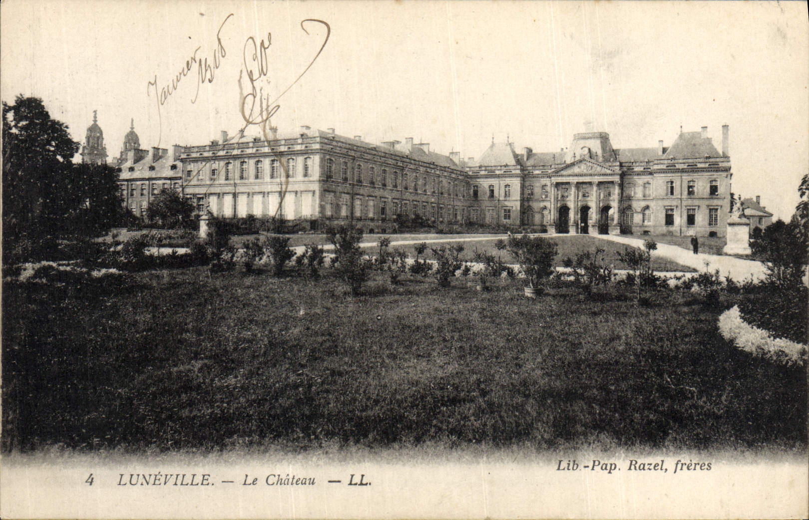 CPA Luneville Le Chateau 