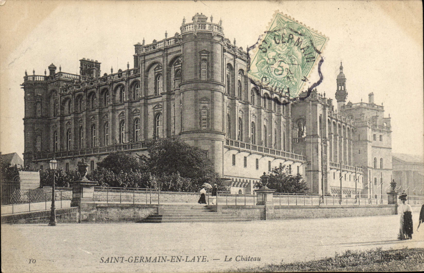 CPA Sainte Germain en Laye Le Chateau