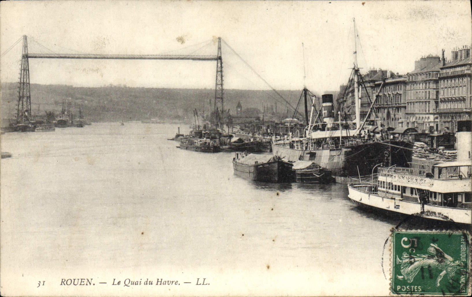 POSTAL Ruán de la VENDIMIA el Quay de los barcos de Le Havre