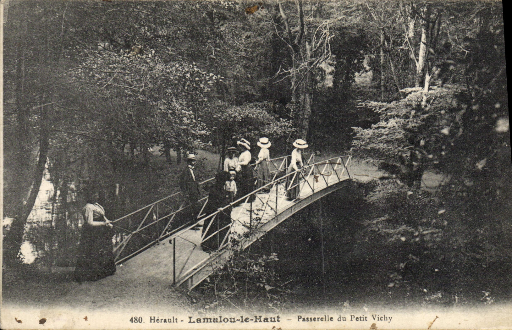 VINTAGE POSTCARD Lamalou High the Footbridge of Small Vichy