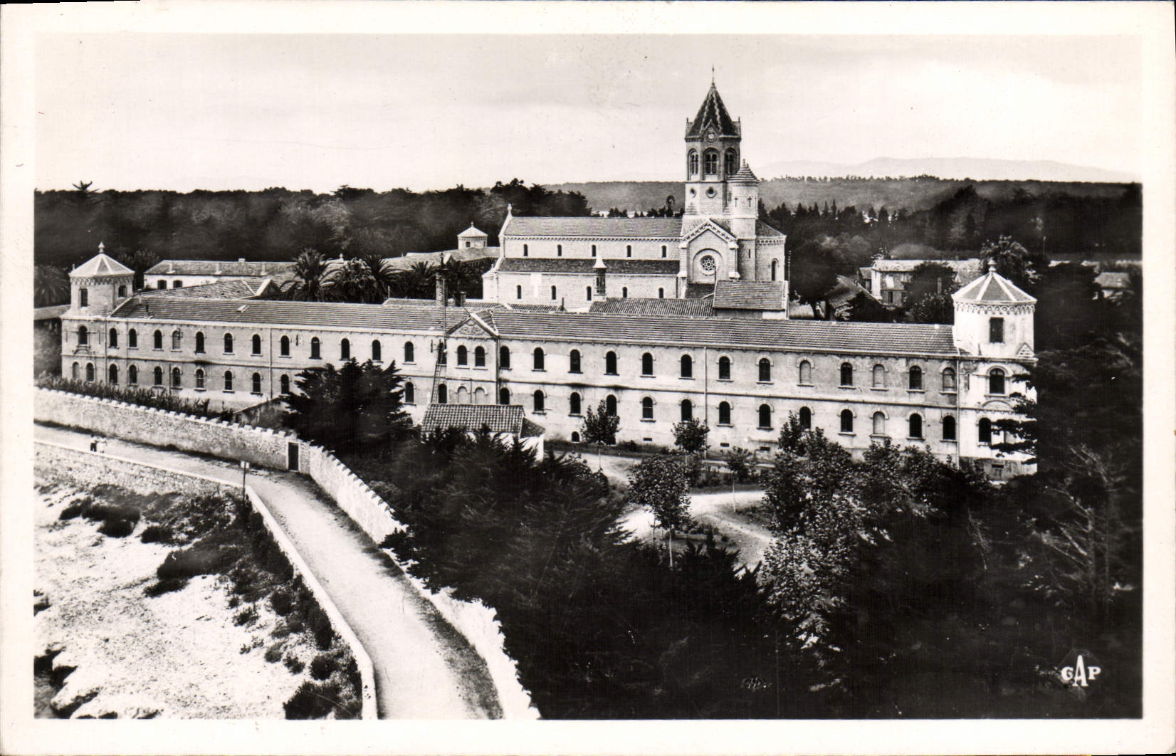 VINTAGE POSTCARD Abbey Of Notre Dame De Lerins Island Honorat Saint